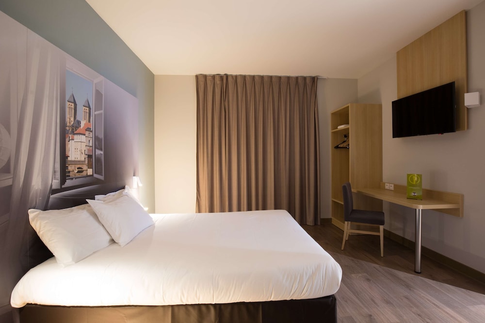 Standard Room, Multiple Beds