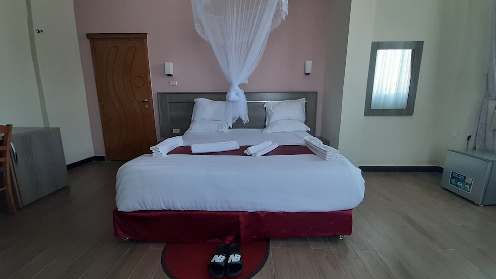 Deluxe Double Room, Balcony, City View photo 1