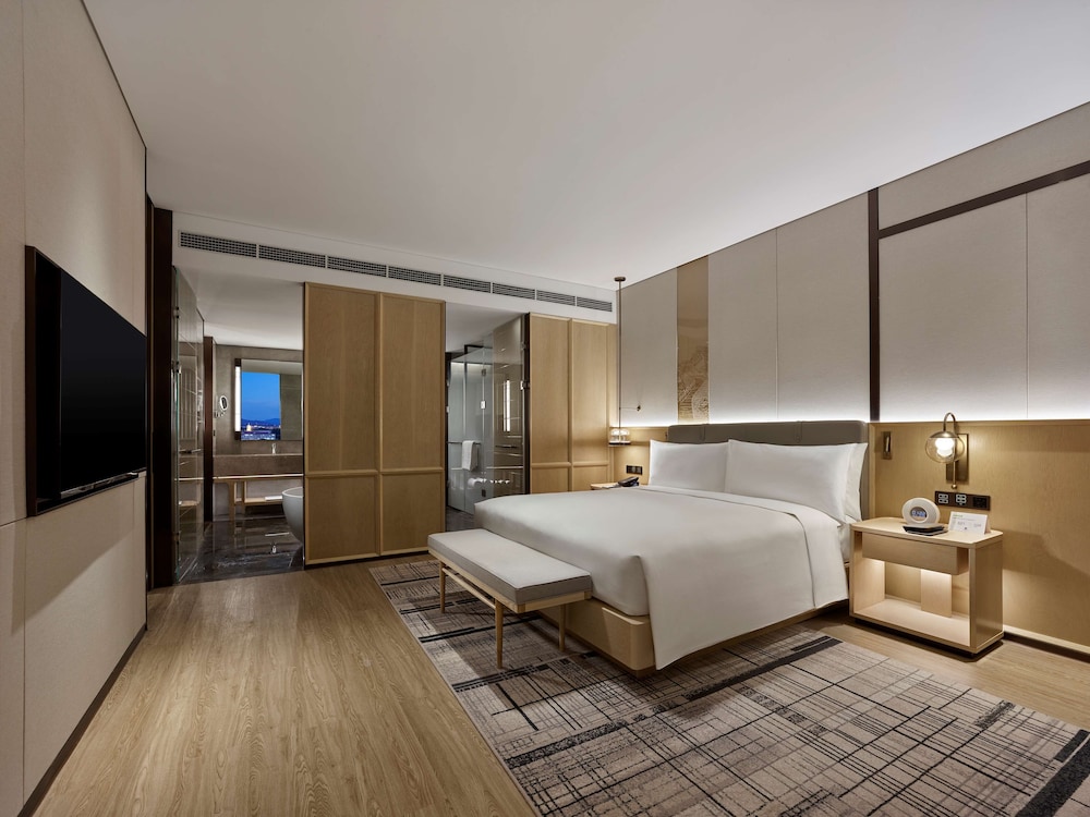 Suite, 1 Bedroom photo 2