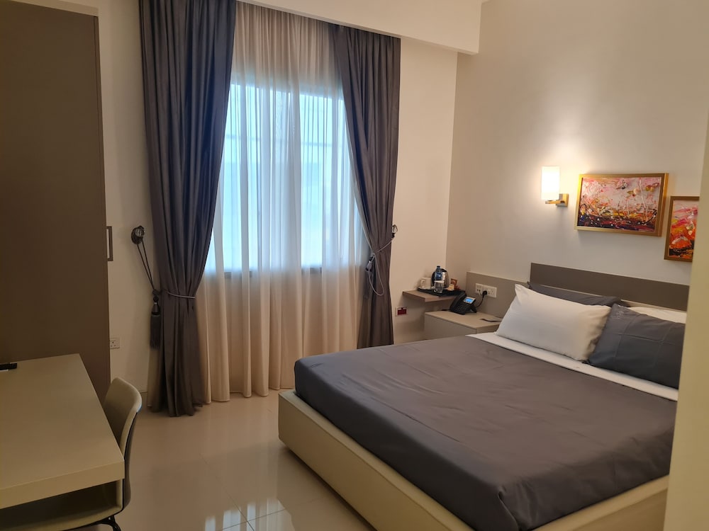 Standard Room - Photo 9