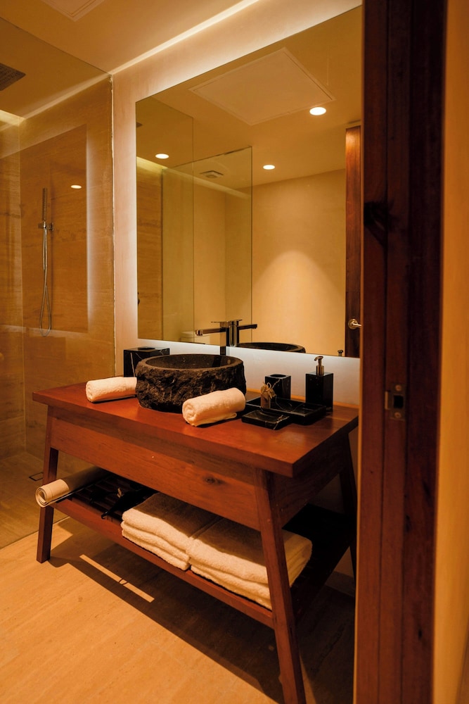 Premium 2 bedroom apartment with 2 bathroom & jacuzzi - Photo 8