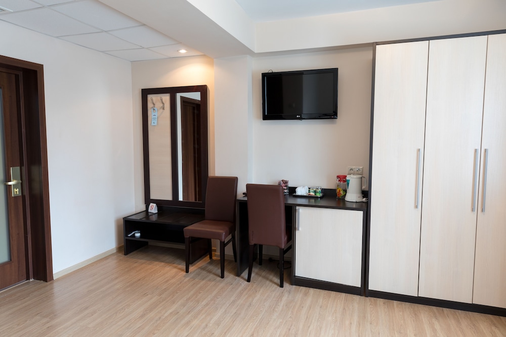 Comfort Double or Twin Room photo 3