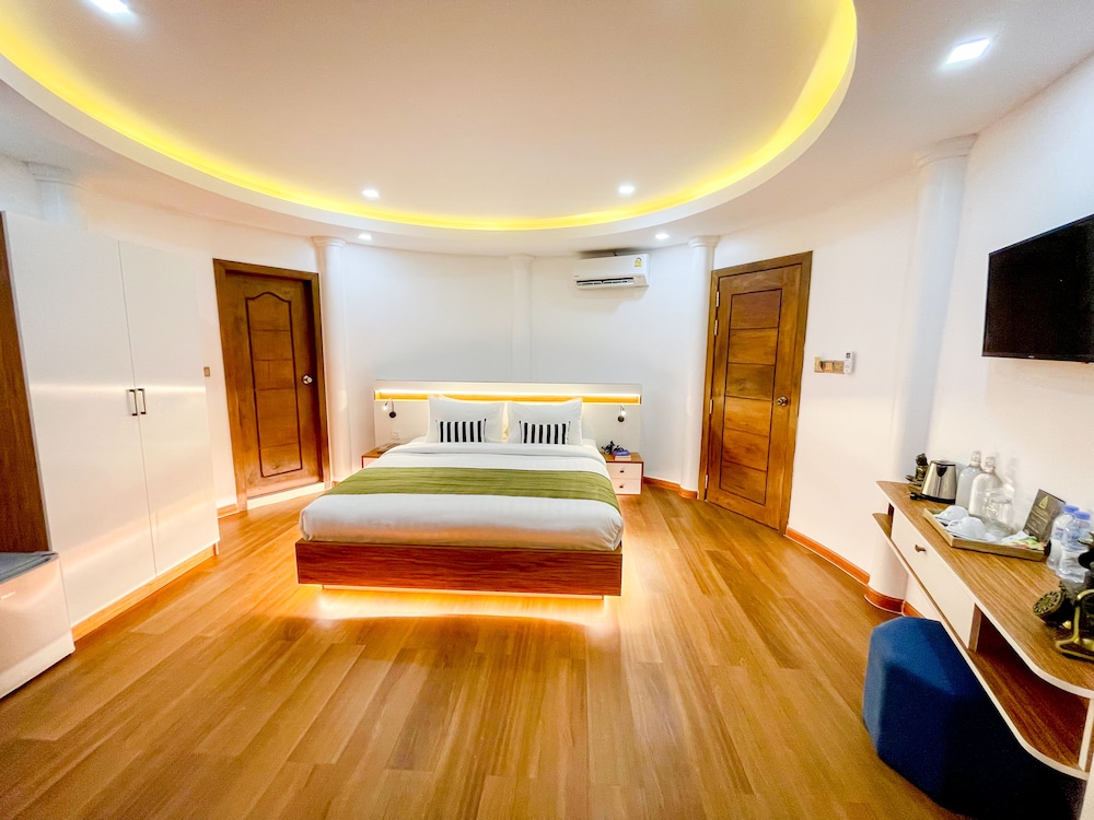 Senior Villa Suite photo 1