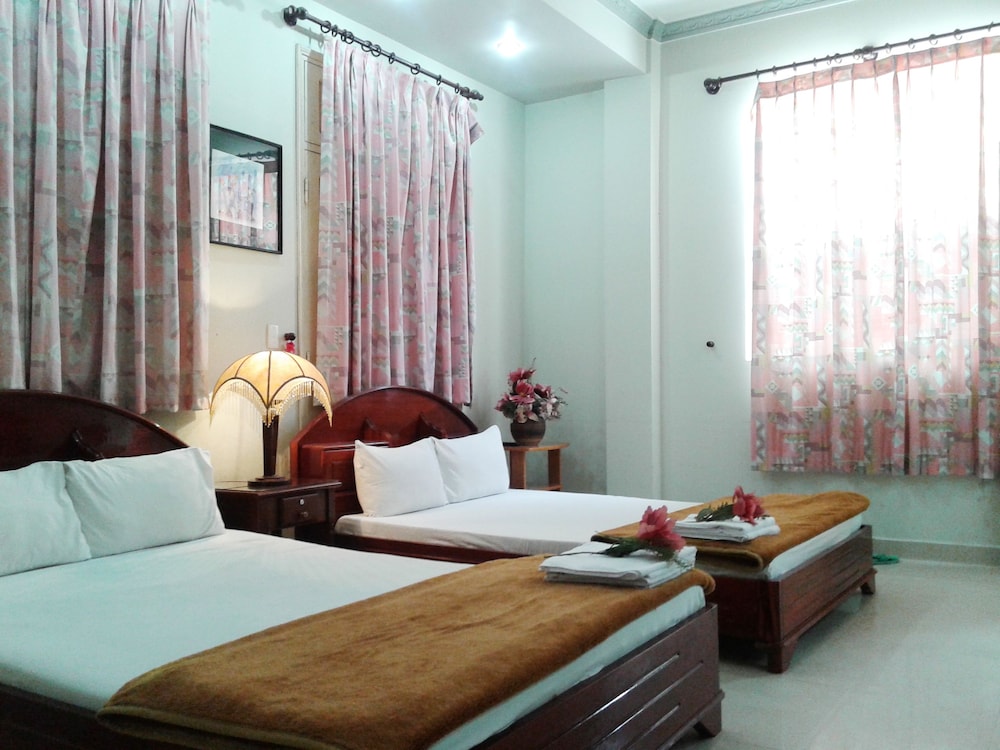 Standard Double Room, 2 Double Beds, Private Bathroom