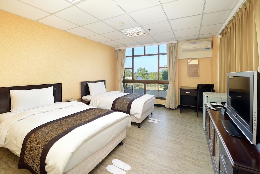 Standard Twin Room photo 2