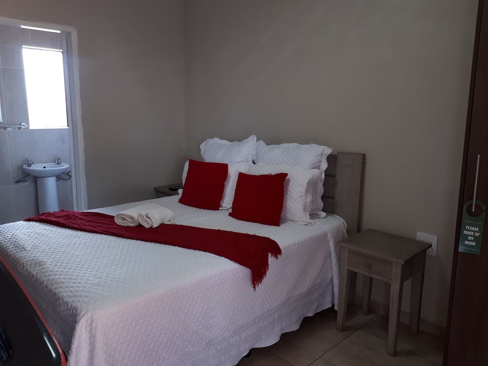 Standard Double Room photo 1