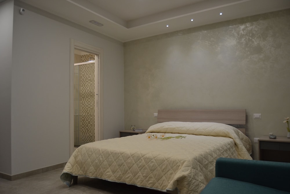 Exclusive Apartment, 3 Bedrooms photo 1