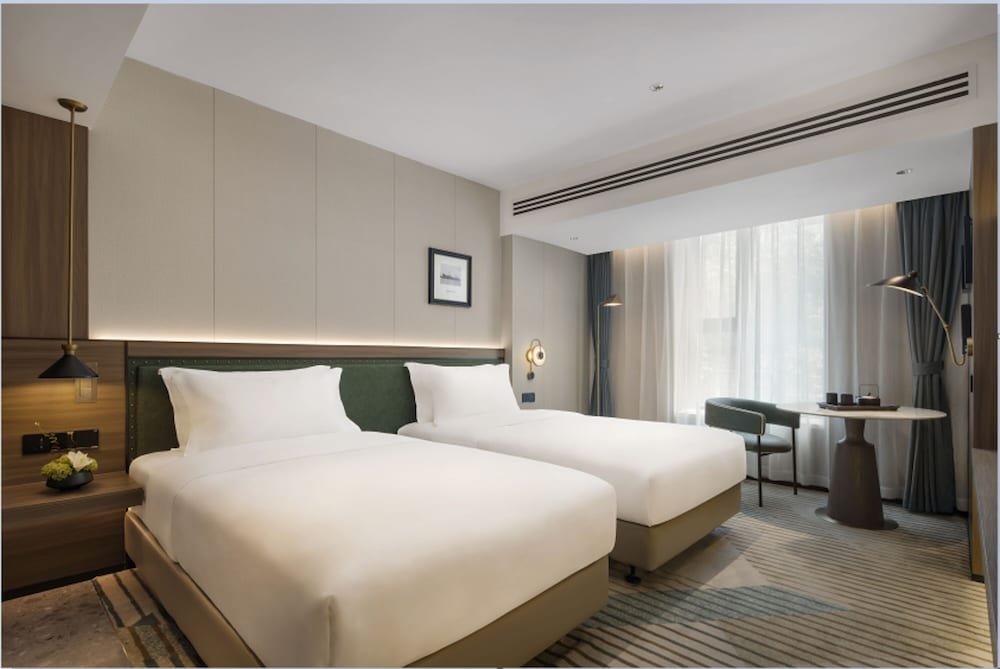 Deluxe Twin Room photo 1