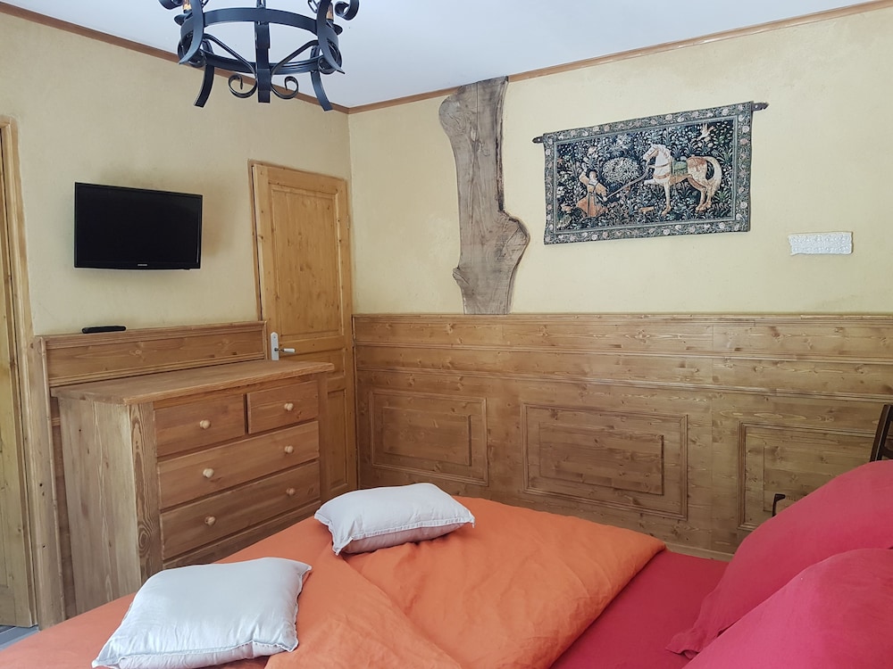Basic Double Room (Chambre Gauvin) photo 1