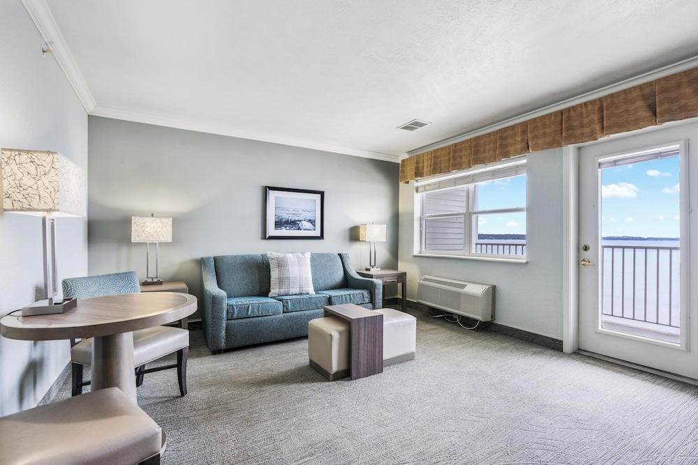 Mackinac Island Suite