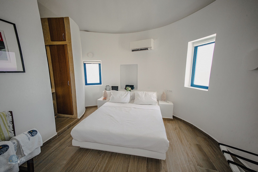 Standard Room photo 2