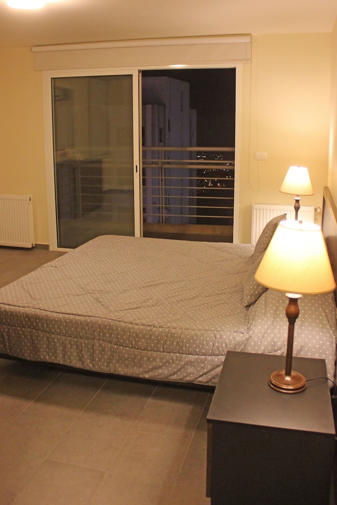 Duplex, 3 Bedrooms, Kitchen (Paris)