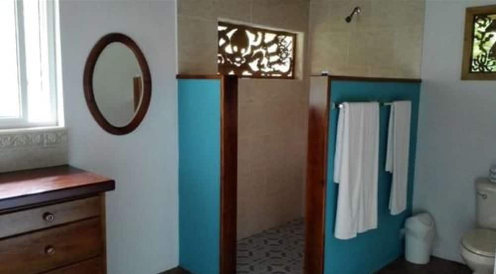 Superior Quadruple Room photo 2