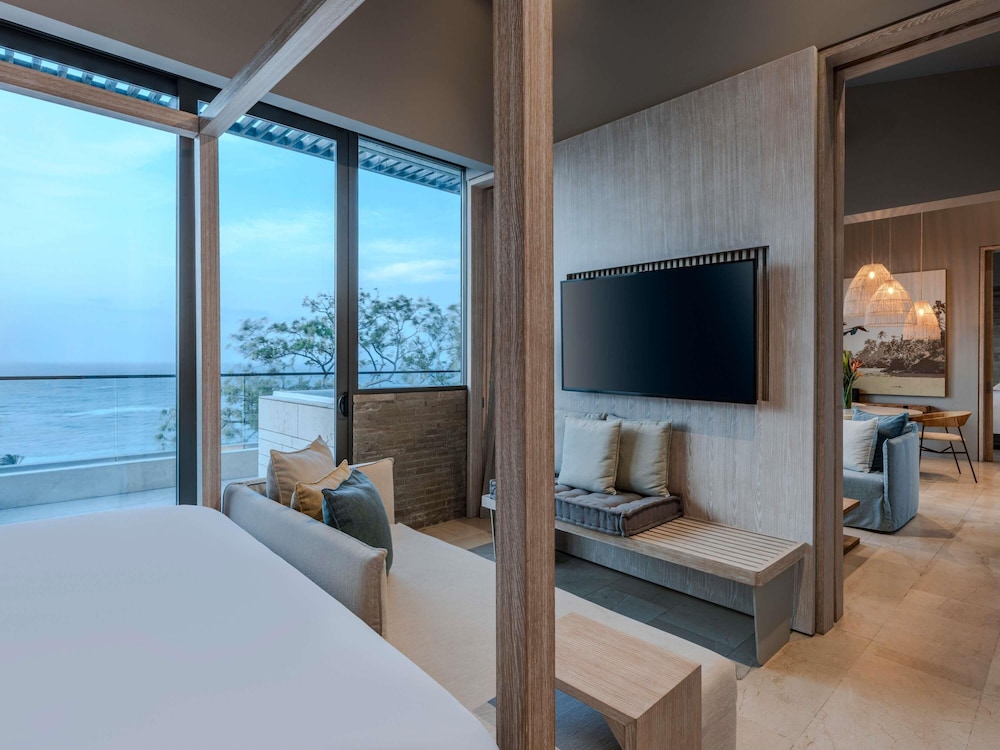 Caribbean Family Penthouse, Ocean view, 2 Bedrooms, 2 King Beds photo 3