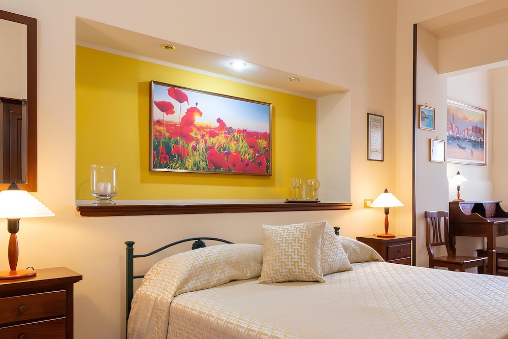 Superior Room, Garden View