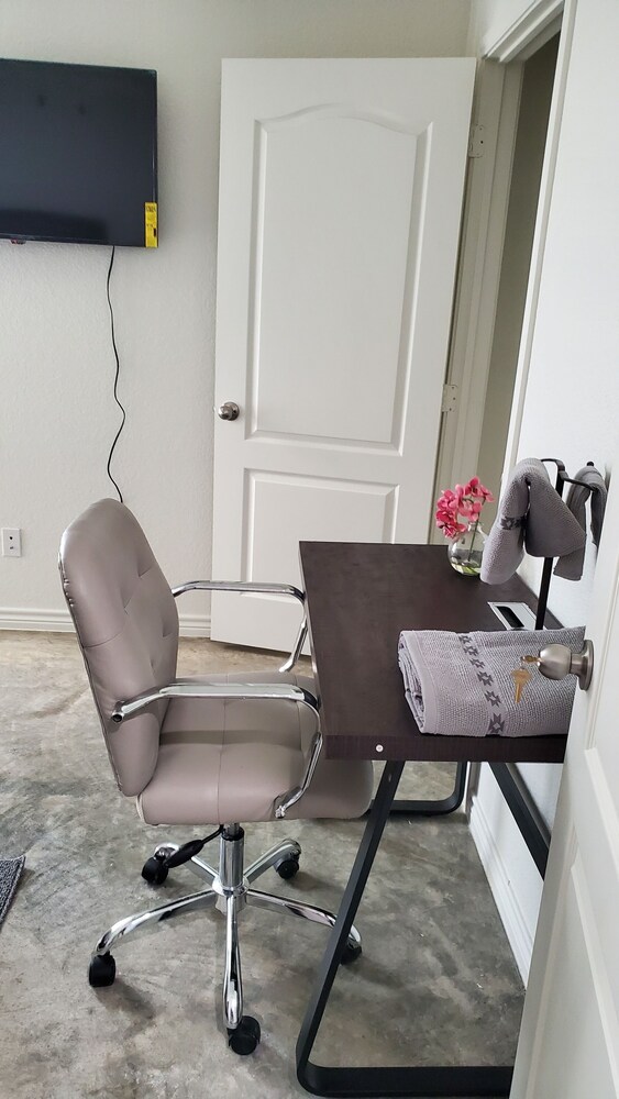 Premium Room, 1 Bedroom, Private Bathroom photo 3