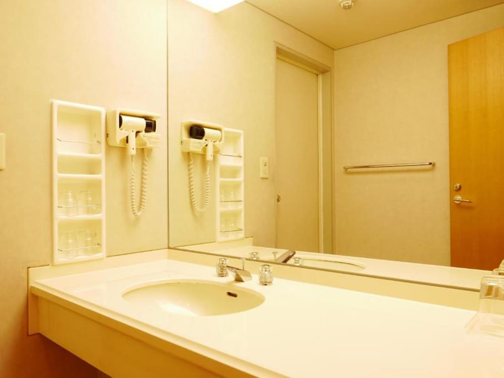 Japanese Modern Floor Twin Room Type C, Non Smoking - Photo 5