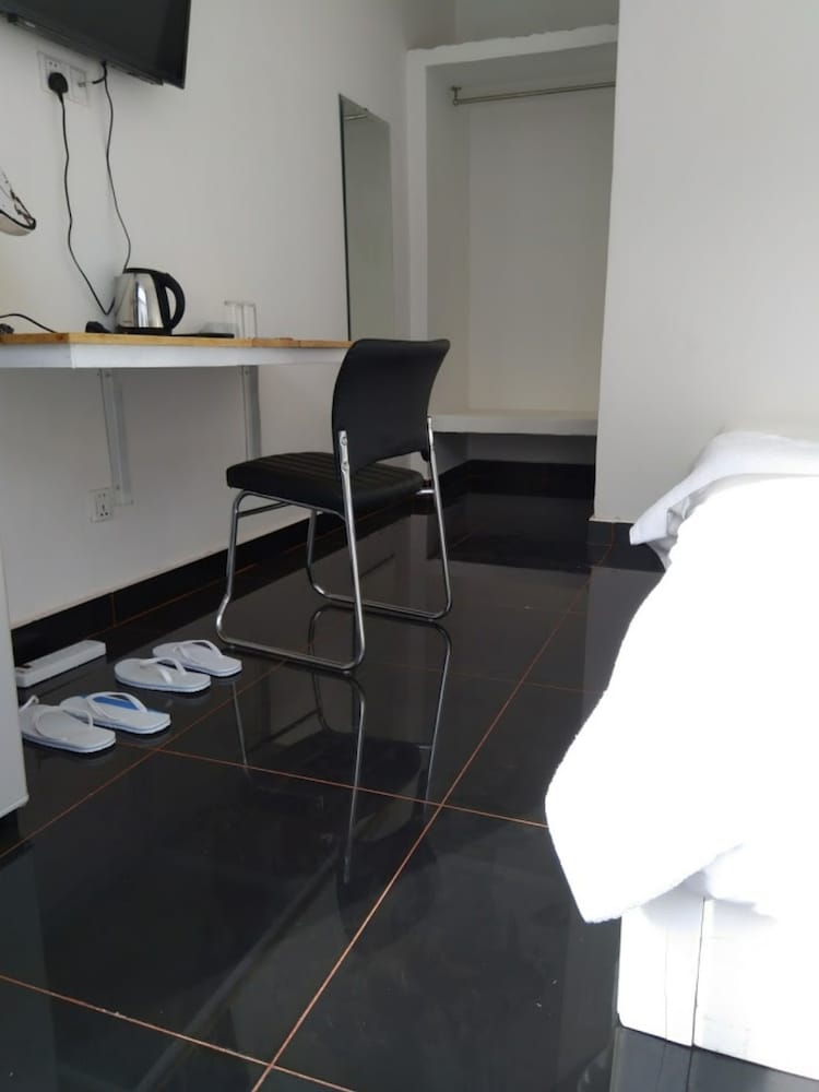 Standard Double Room photo 2