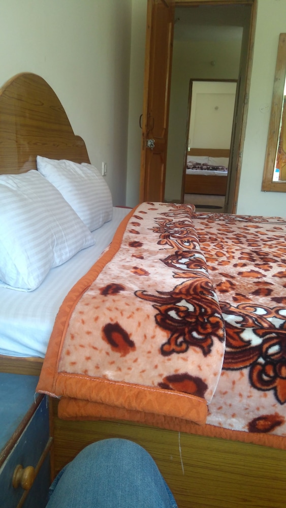 Family Suite, Multiple Beds, Valley View