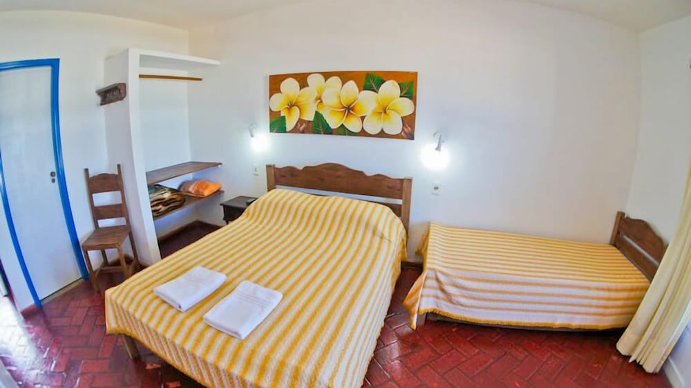 Room, Multiple Beds, Non Smoking photo 3