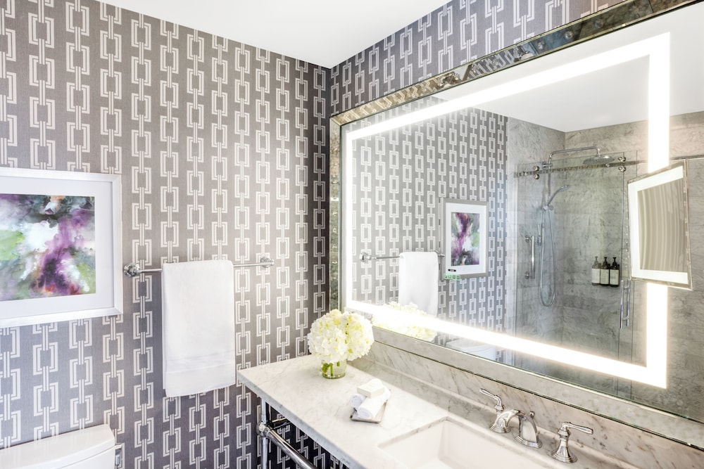 Signature Suite, 1 Bedroom, Bay View (King) - Photo 5