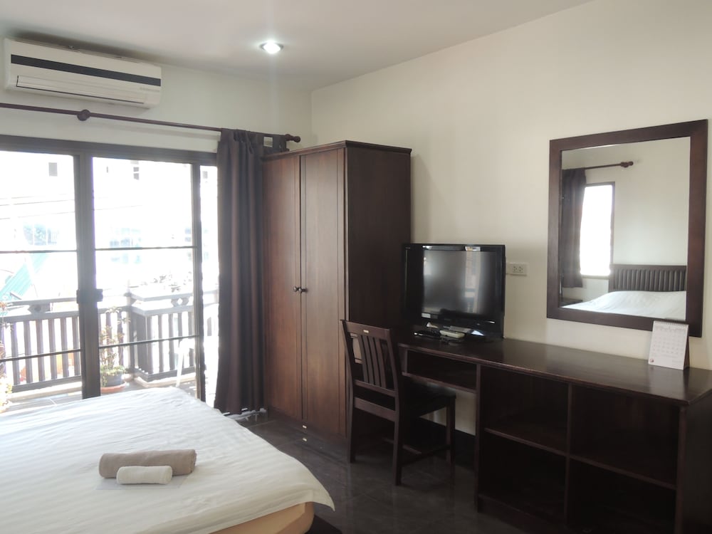 Superior Double Room (Front Side) photo 3