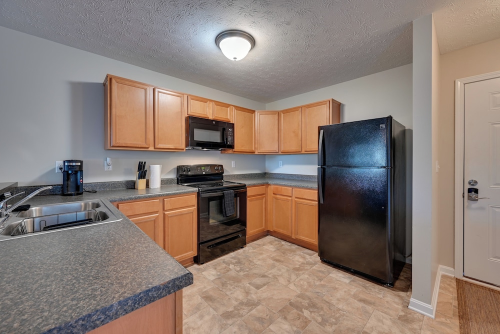 Apartment (2 Bedrooms) photo 2