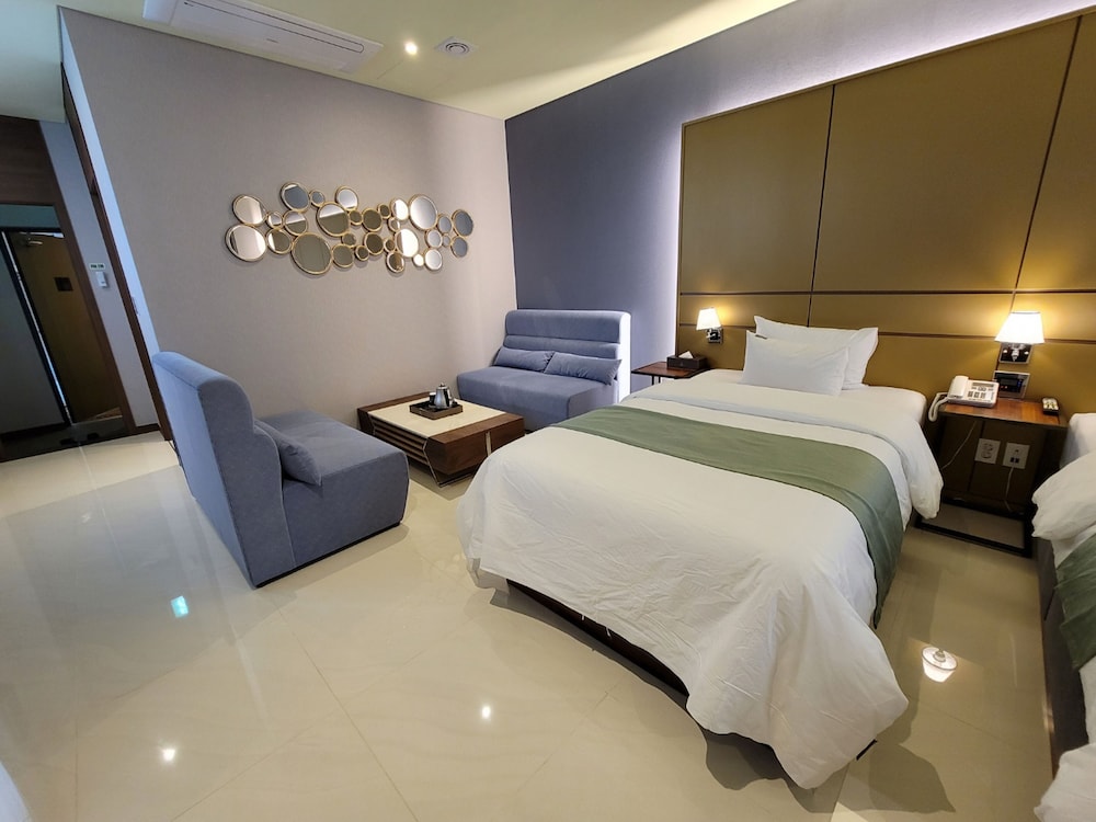 Suite Twin - Photo 4