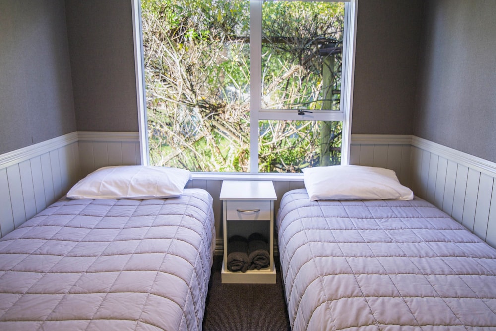 Motel Unit - 1 Bedroom (1BR) - Photo 3