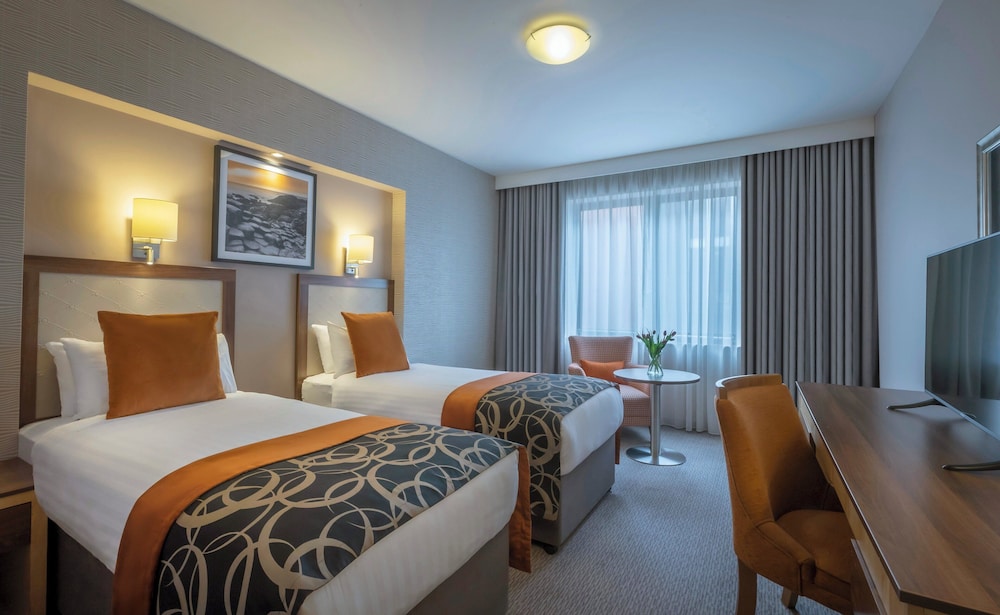 Executive Room - Photo 14