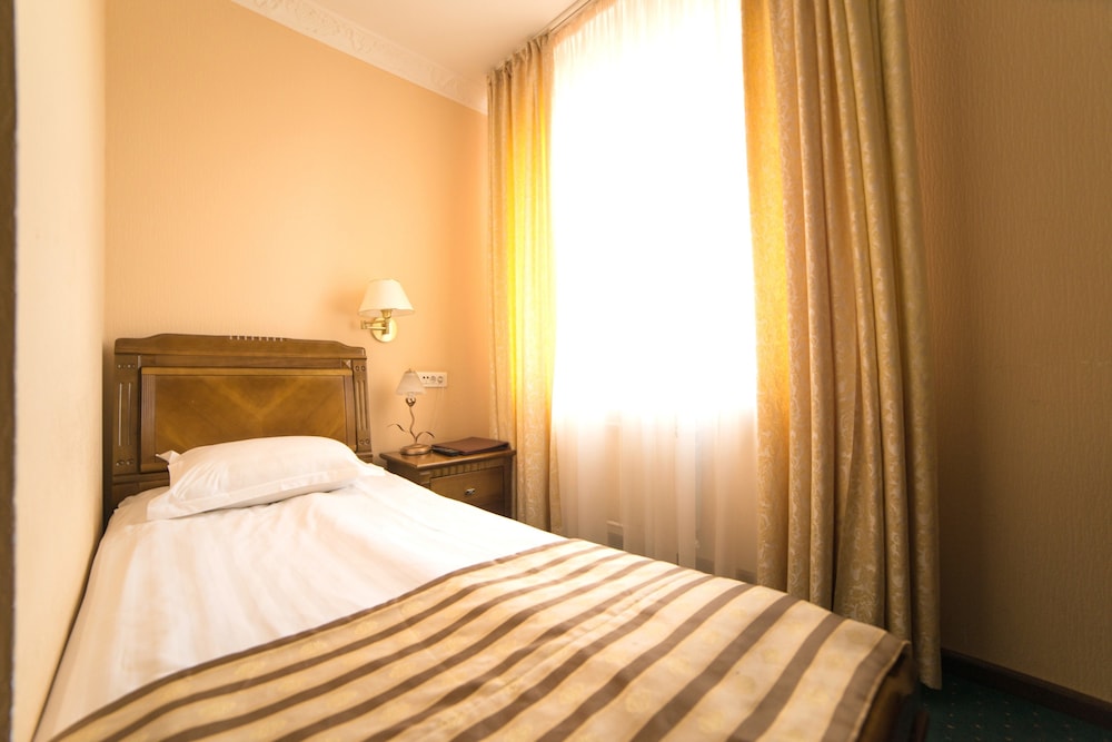 Economy Single Room