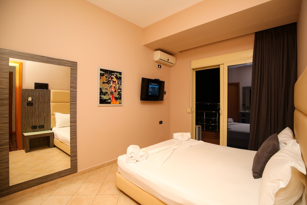 Superior Double Room photo 1