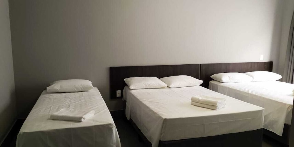 Quadruple Room - Photo 9