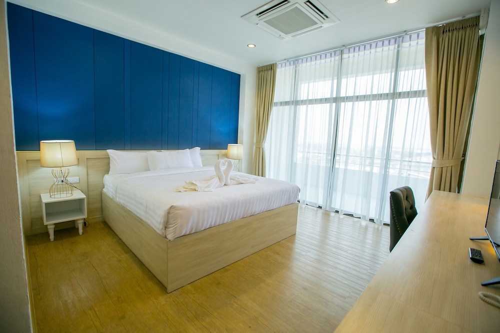 Nakara Boutique Double Bed