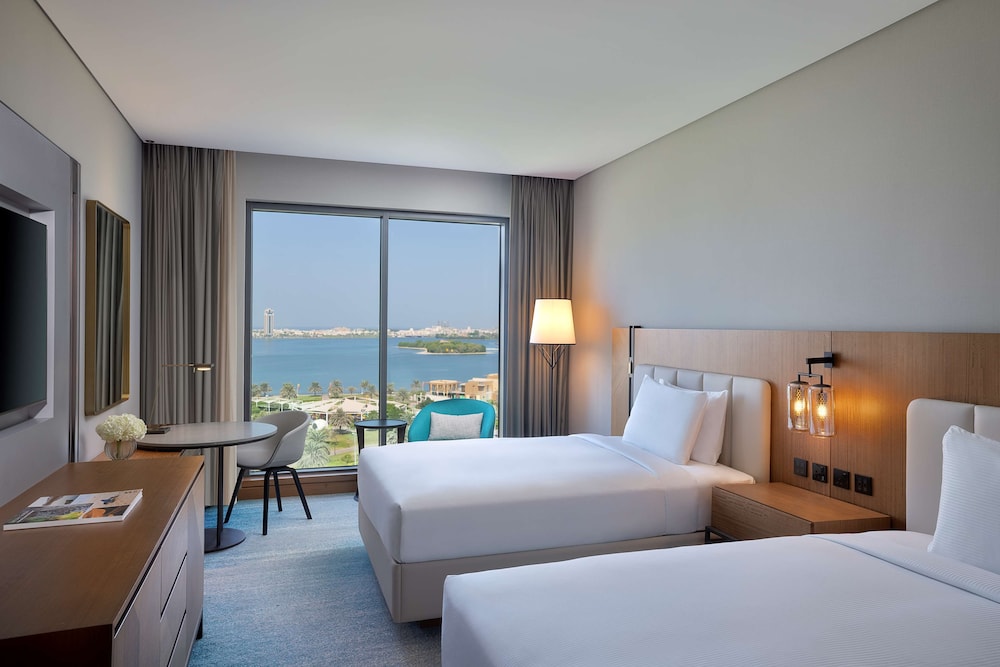 Room, 2 Double Beds, Waterfront View