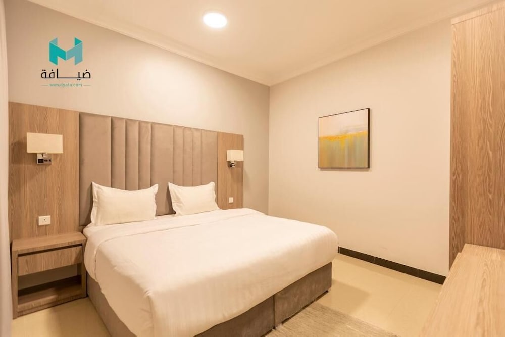 One Bedroom Apartment - Photo 1