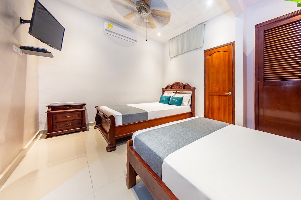 Superior Triple Room, Multiple Beds photo 3