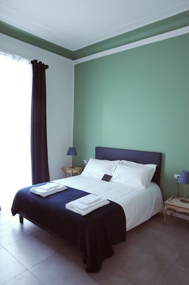 Superior Room, City View