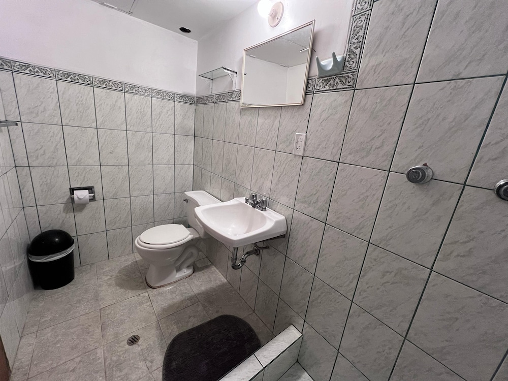 Superior Triple Room photo 2