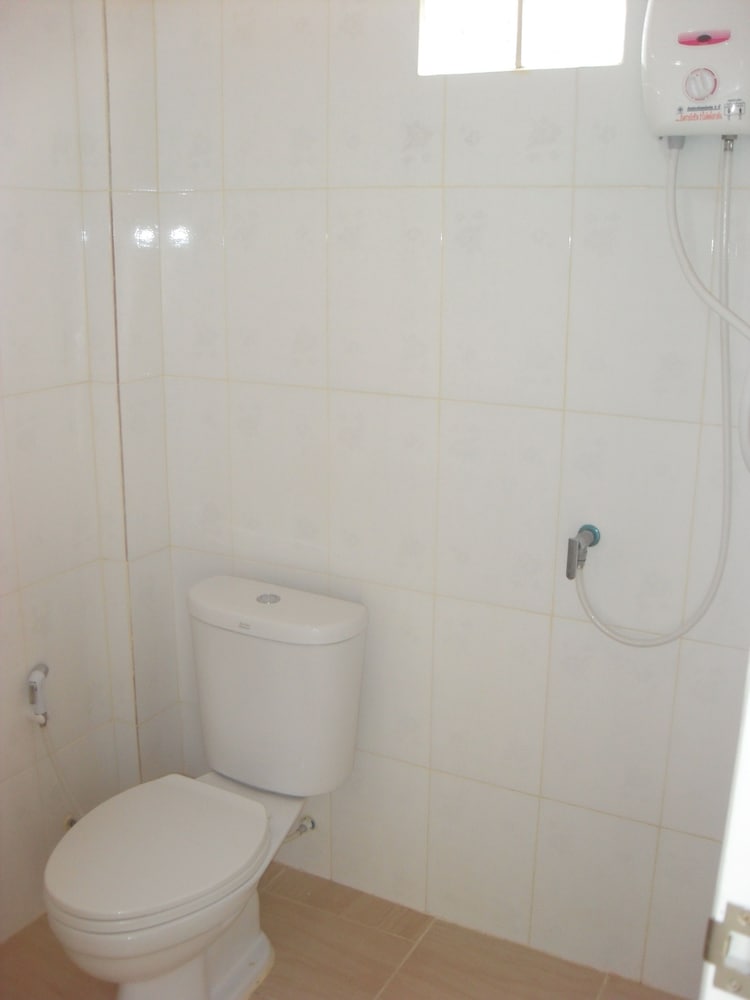 Single Room, 1 Double Bed, Non Smoking, Private Bathroom photo 2