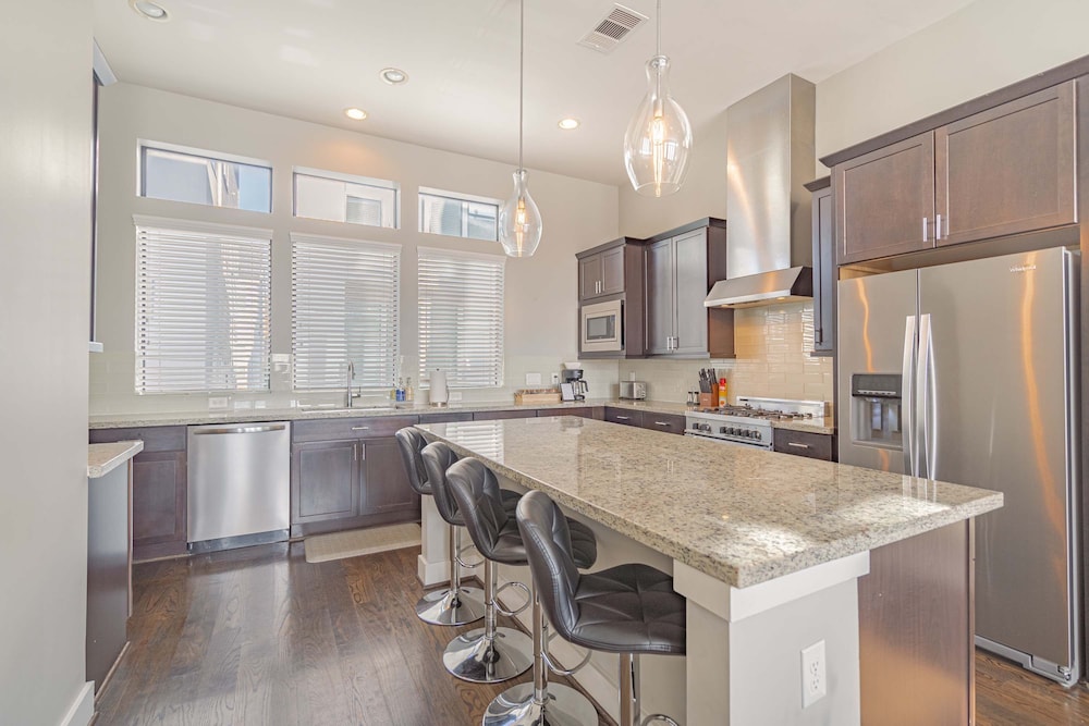 3BD HTX Luxe Home Fast Wi-fi Garage Location, Billede 28