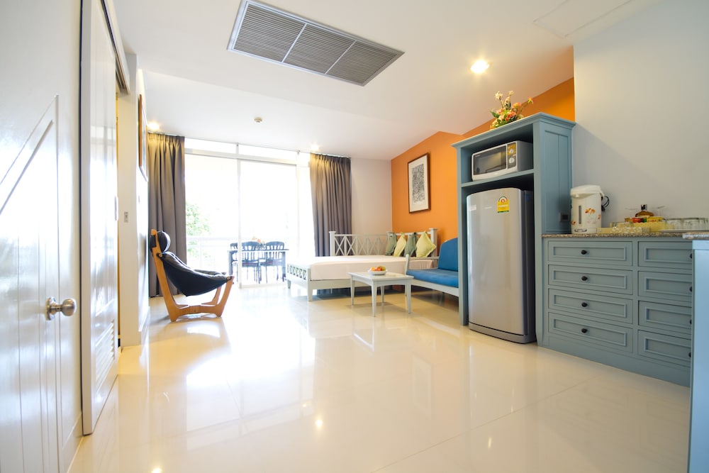 Family Duplex - Photo 3