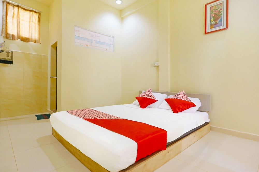 Standard Double Room - Photo 9
