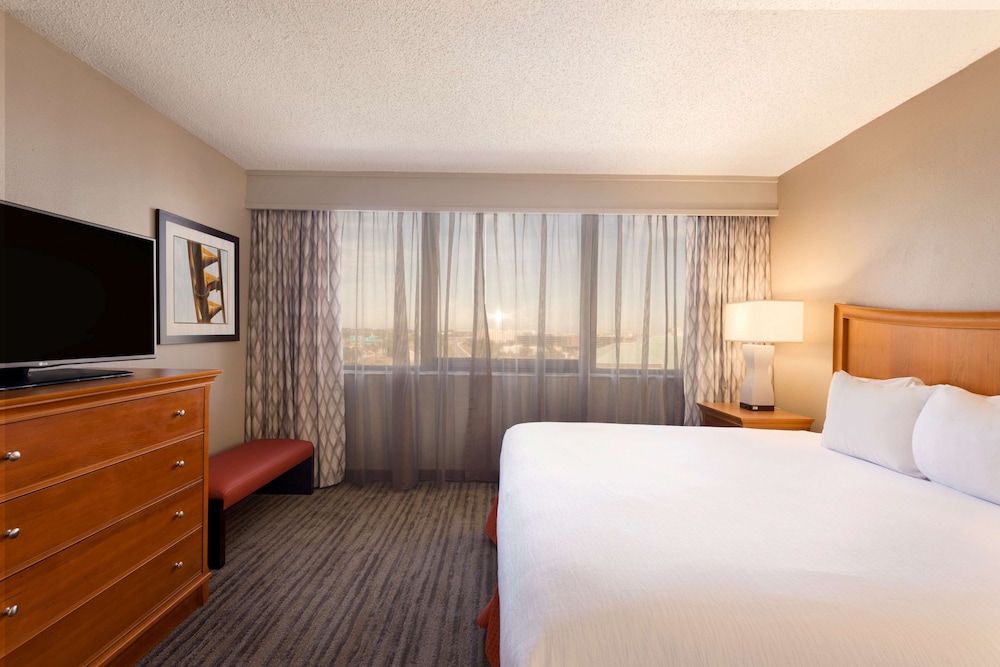 Premium Suite, 1 King Bed, Non Smoking