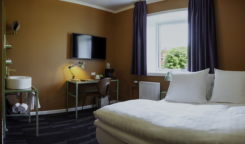 Tiny double room - Photo 1