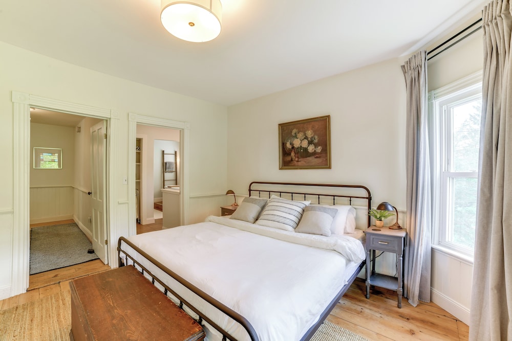 House (4 Bedrooms) photo 1