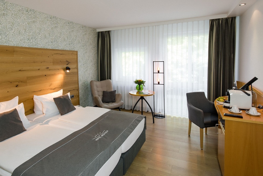 Classic Double Room Single Use photo 2