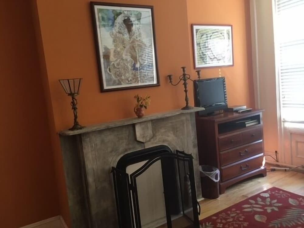 Spain Room photo 2