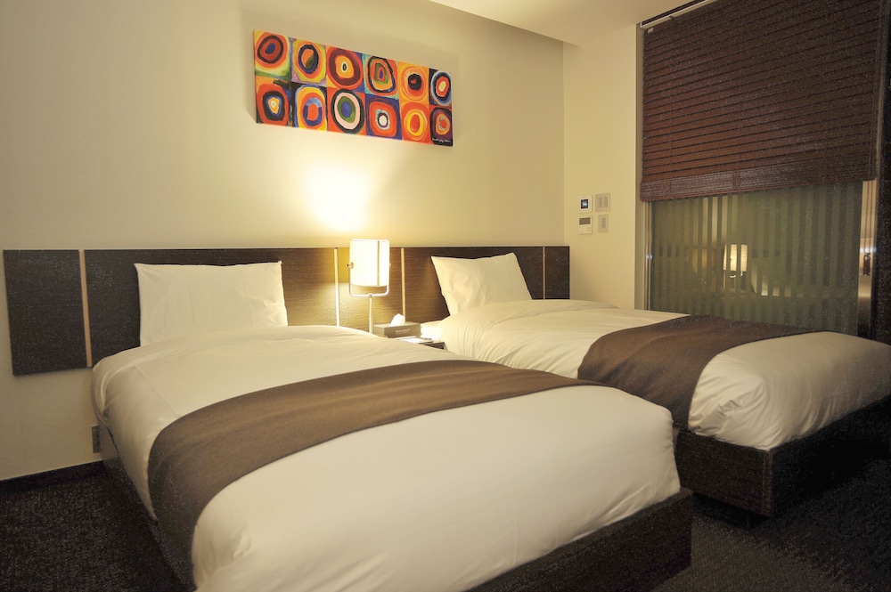 Standard Twin Room photo 2