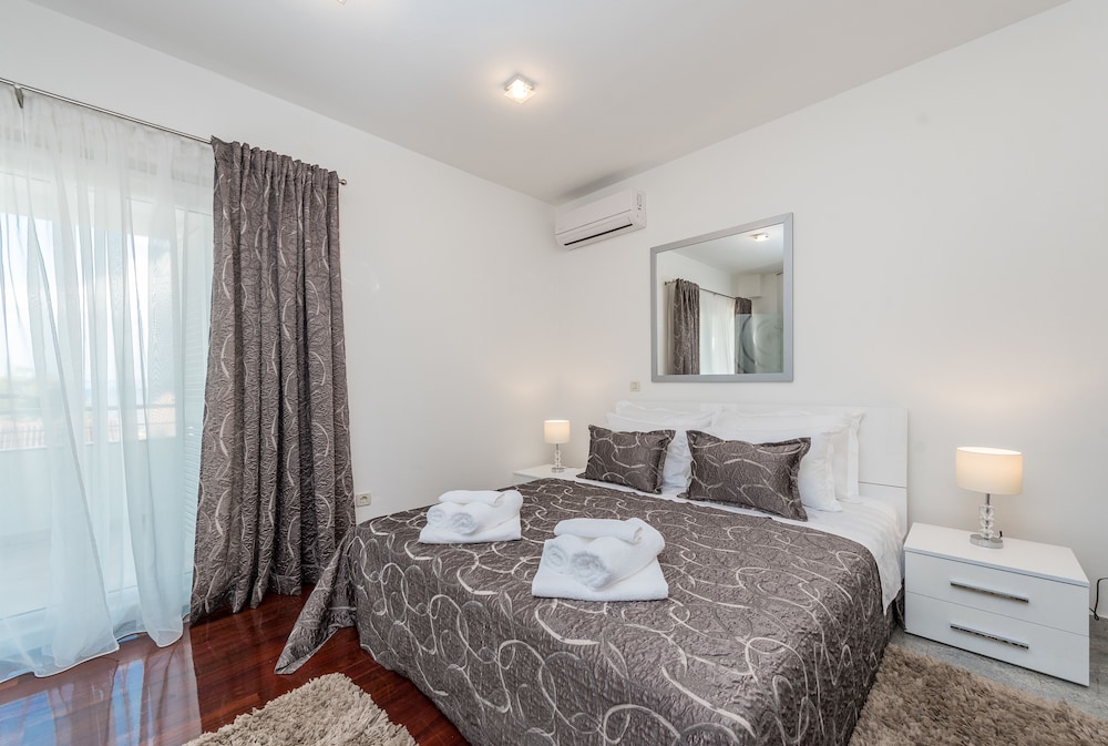 Deluxe Apartment, Sea View photo 2